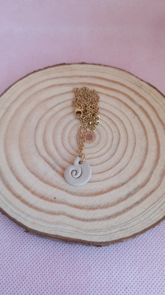 Collar de caracola
